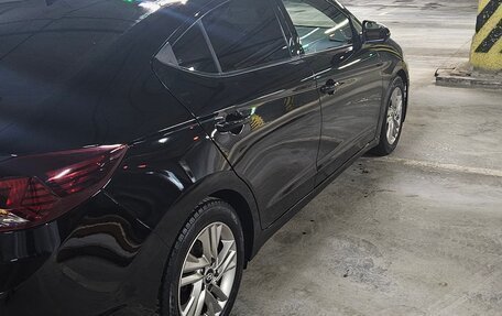 Hyundai Elantra VI рестайлинг, 2018 год, 1 200 000 рублей, 12 фотография