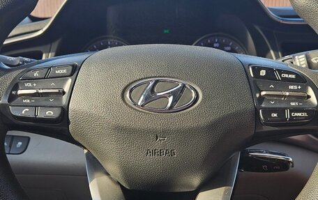 Hyundai Elantra VI рестайлинг, 2018 год, 1 200 000 рублей, 15 фотография