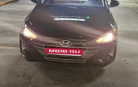 Hyundai Elantra VI рестайлинг, 2018 год, 1 200 000 рублей, 10 фотография