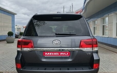Toyota Land Cruiser 200, 2016 год, 6 200 000 рублей, 15 фотография