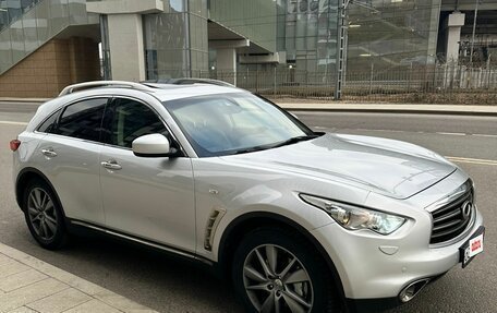 Infiniti FX II, 2012 год, 1 800 000 рублей, 2 фотография
