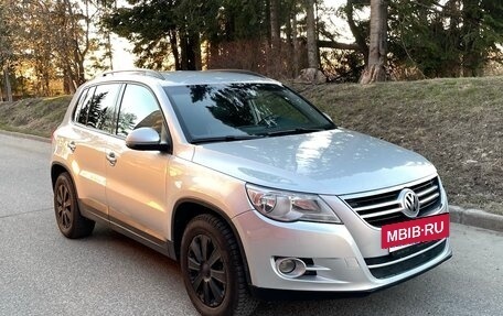 Volkswagen Tiguan I, 2010 год, 1 090 000 рублей, 3 фотография