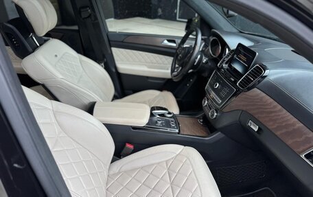 Mercedes-Benz GLS, 2016 год, 5 100 000 рублей, 30 фотография