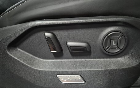 Volkswagen Touareg III, 2025 год, 9 670 000 рублей, 13 фотография