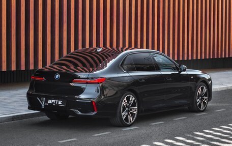 BMW 7 серия, 2024 год, 20 815 800 рублей, 2 фотография