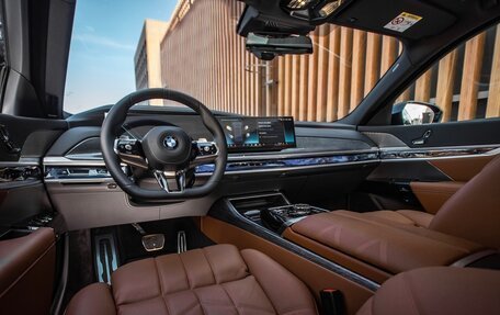 BMW 7 серия, 2024 год, 20 815 800 рублей, 3 фотография