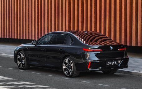 BMW 7 серия, 2024 год, 20 815 800 рублей, 9 фотография