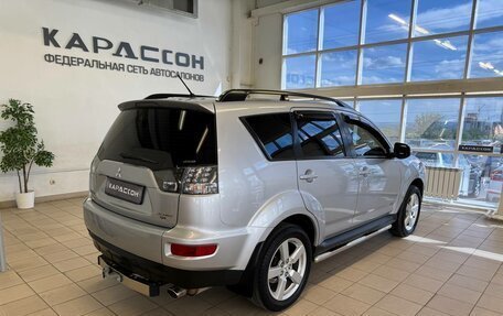 Mitsubishi Outlander III рестайлинг 3, 2011 год, 1 130 000 рублей, 2 фотография