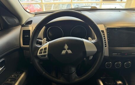 Mitsubishi Outlander III рестайлинг 3, 2011 год, 1 130 000 рублей, 7 фотография