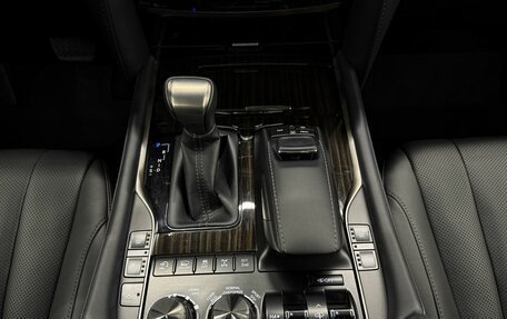 Lexus LX III, 2021 год, 11 994 000 рублей, 17 фотография