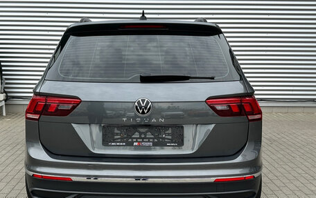 Volkswagen Tiguan II, 2021 год, 2 250 000 рублей, 7 фотография