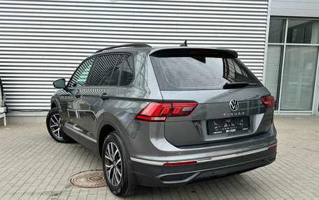Volkswagen Tiguan II, 2021 год, 2 250 000 рублей, 8 фотография