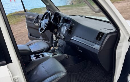 Mitsubishi Pajero IV, 2012 год, 1 750 000 рублей, 11 фотография