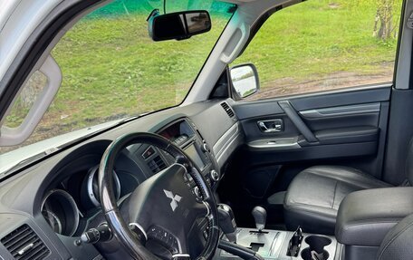 Mitsubishi Pajero IV, 2012 год, 1 750 000 рублей, 9 фотография