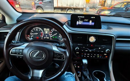 Lexus RX IV рестайлинг, 2016 год, 3 500 000 рублей, 15 фотография