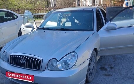 Hyundai Sonata IV рестайлинг, 2001 год, 400 000 рублей, 2 фотография