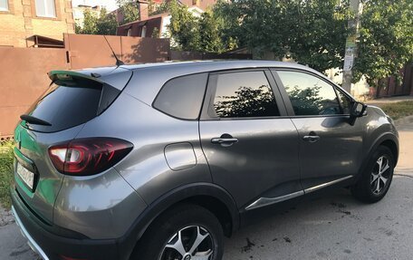 Renault Kaptur I рестайлинг, 2018 год, 1 490 000 рублей, 2 фотография