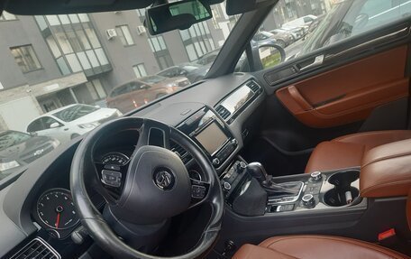 Volkswagen Touareg III, 2014 год, 2 300 000 рублей, 6 фотография