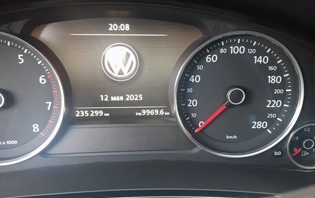 Volkswagen Touareg III, 2014 год, 2 300 000 рублей, 8 фотография