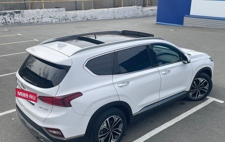Hyundai Santa Fe IV, 2018 год, 2 990 000 рублей, 5 фотография