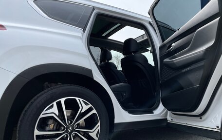 Hyundai Santa Fe IV, 2018 год, 2 990 000 рублей, 20 фотография