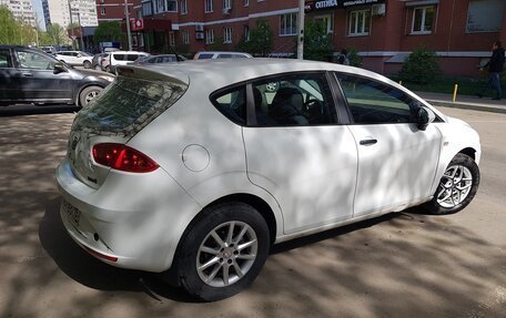 SEAT Leon II, 2010 год, 410 000 рублей, 2 фотография