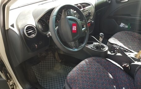 SEAT Leon II, 2010 год, 410 000 рублей, 3 фотография