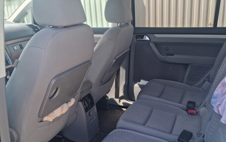 Volkswagen Touran III, 2008 год, 400 000 рублей, 7 фотография