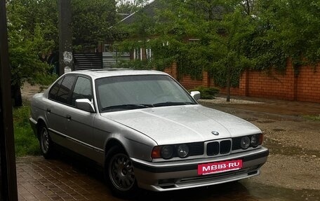 BMW 5 серия, 1991 год, 550 000 рублей, 15 фотография