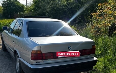 BMW 5 серия, 1991 год, 550 000 рублей, 11 фотография