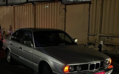 BMW 5 серия, 1991 год, 550 000 рублей, 6 фотография