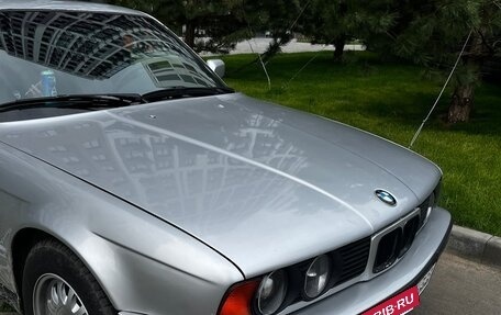 BMW 5 серия, 1991 год, 550 000 рублей, 17 фотография