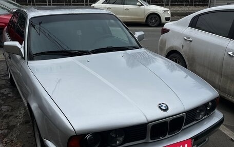 BMW 5 серия, 1991 год, 550 000 рублей, 33 фотография