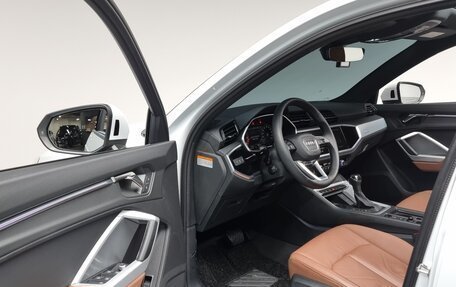 Audi Q3, 2022 год, 2 840 000 рублей, 7 фотография