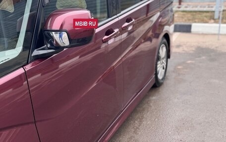 Honda Stepwgn IV, 2019 год, 3 400 000 рублей, 6 фотография