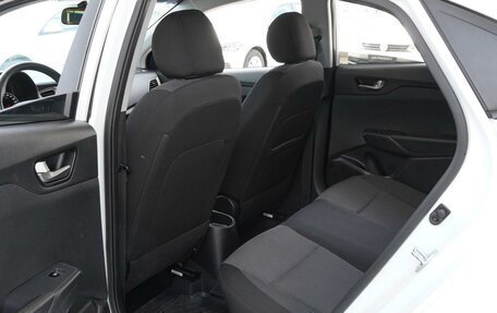 Hyundai Solaris II рестайлинг, 2021 год, 1 650 000 рублей, 11 фотография