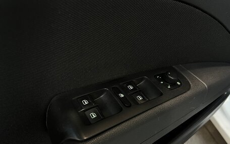Skoda Superb III рестайлинг, 2014 год, 1 450 000 рублей, 20 фотография