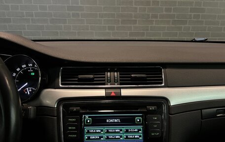 Skoda Superb III рестайлинг, 2014 год, 1 450 000 рублей, 17 фотография