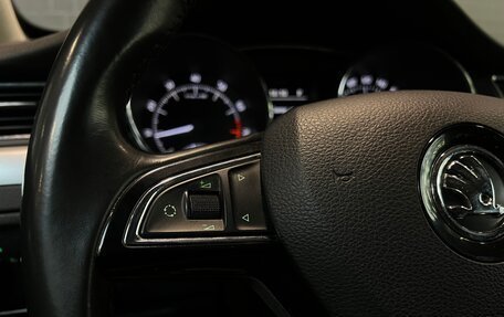 Skoda Superb III рестайлинг, 2014 год, 1 450 000 рублей, 24 фотография