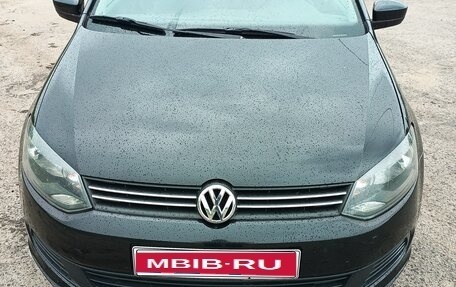 Volkswagen Polo VI (EU Market), 2013 год, 820 000 рублей, 1 фотография