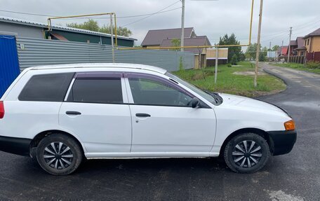 Nissan AD II, 2001 год, 275 000 рублей, 3 фотография