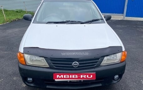 Nissan AD II, 2001 год, 275 000 рублей, 2 фотография