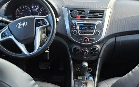 Hyundai Solaris II рестайлинг, 2016 год, 485 000 рублей, 8 фотография