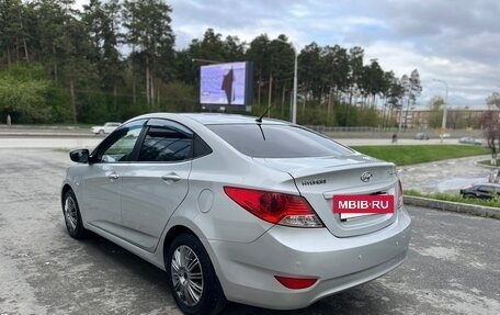 Hyundai Solaris II рестайлинг, 2012 год, 950 000 рублей, 4 фотография