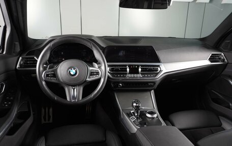 BMW 3 серия, 2021 год, 4 589 000 рублей, 8 фотография