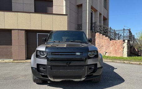 Land Rover Defender II, 2023 год, 11 900 000 рублей, 2 фотография