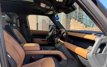 Land Rover Defender II, 2023 год, 11 900 000 рублей, 13 фотография