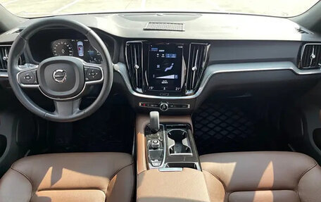 Volvo S60 III, 2022 год, 2 090 002 рублей, 8 фотография
