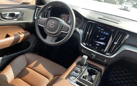 Volvo S60 III, 2022 год, 2 090 002 рублей, 19 фотография