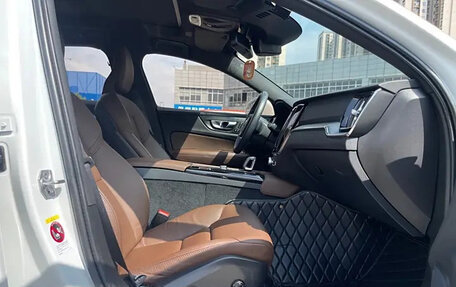 Volvo S60 III, 2022 год, 2 090 002 рублей, 21 фотография